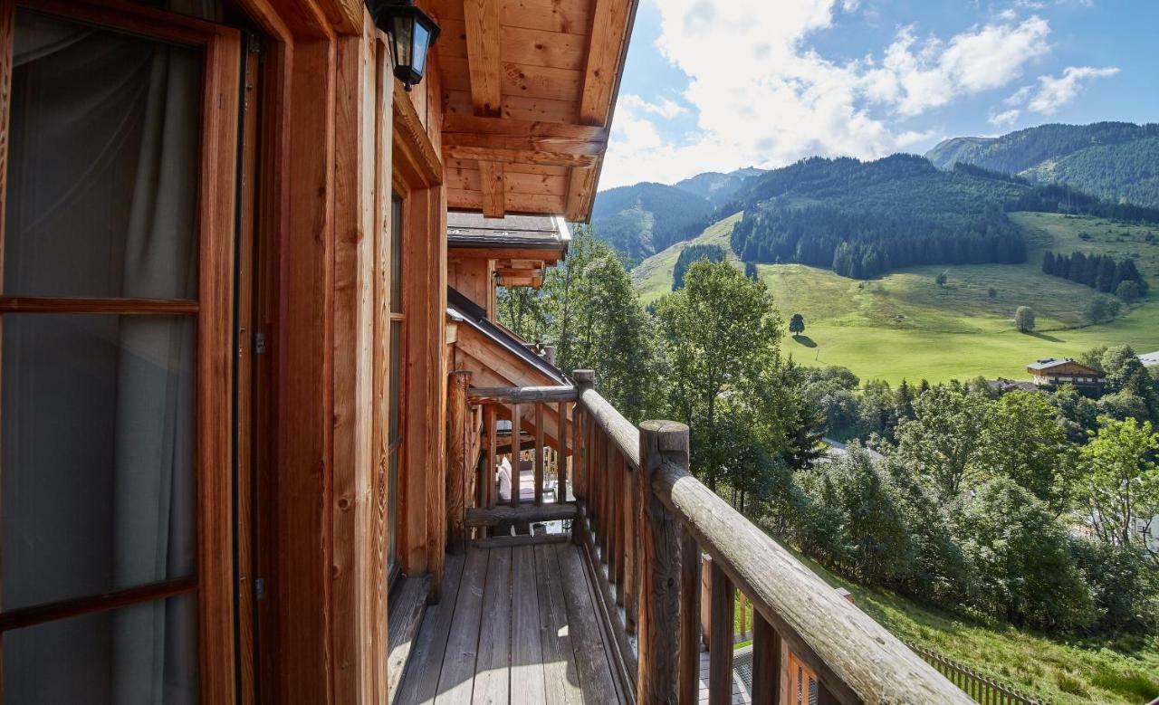 Chalets Blockhaus Saalbach By Holidayflats24 Villa Exterior foto